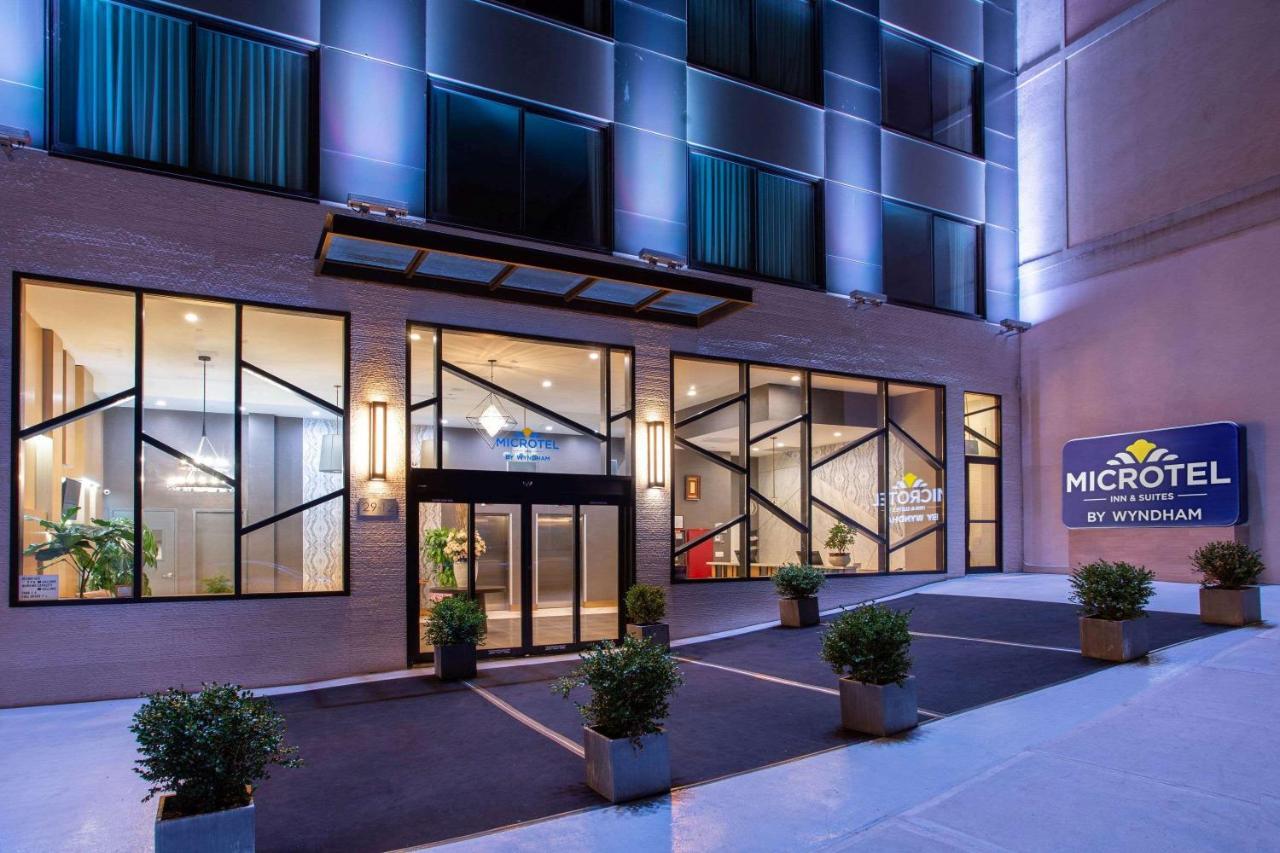 Microtel Inn By Wyndham Long Island City New York Kültér fotó